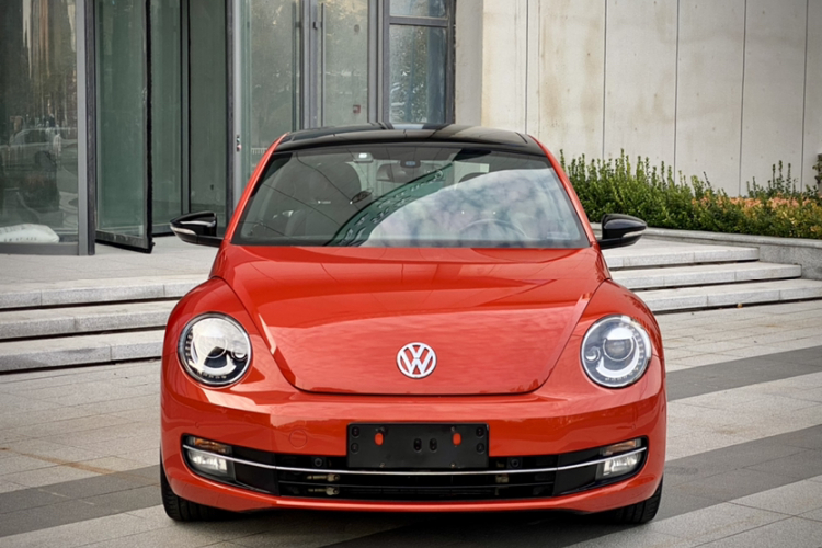Volkswagen Beetle 2016 car image #4