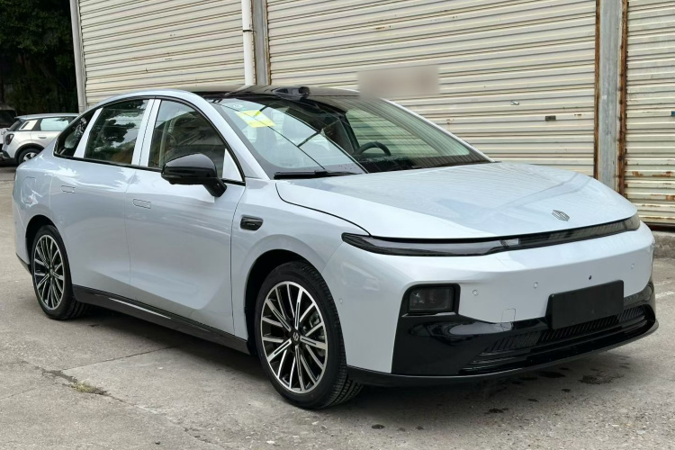 零跑汽车 零跑B01 2025 汽车图片 #4