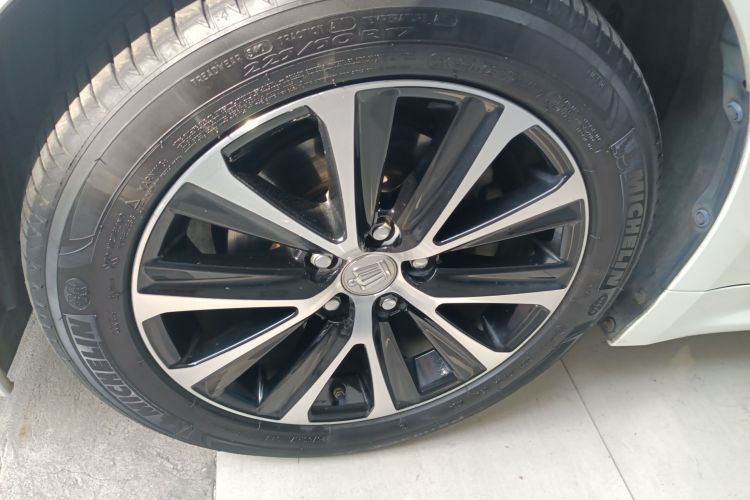 丰田 皇冠 2018 #4 丰田 皇冠 2018 汽车图片 #4