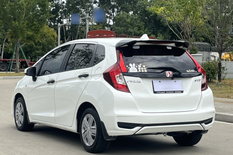 Honda Fit (Imported) 2019 car image #4