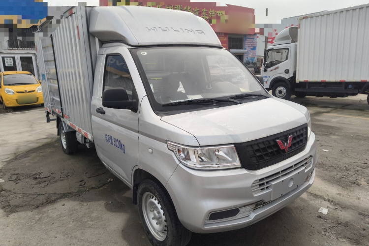 五菱汽车 五菱荣光新卡EV 2025 #4 五菱汽车 五菱荣光新卡EV 2025 汽车图片 #4