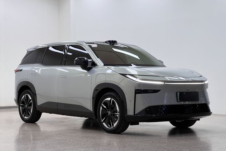 Toyota Bozhi 3X 2025 immagine di auto #4