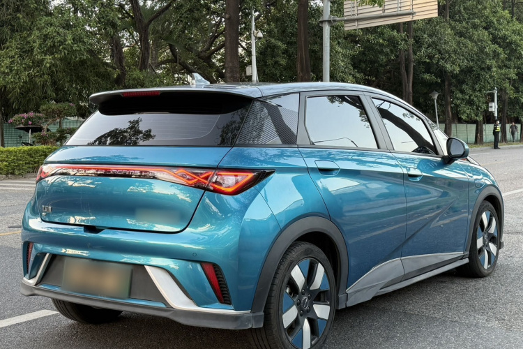 BYD Dolphin 2021 car image #4