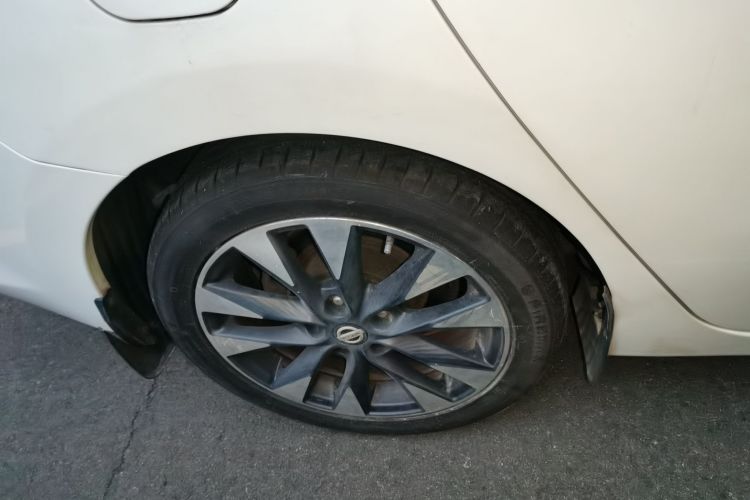 日产 蓝鸟经典 2018 汽车图片 #4