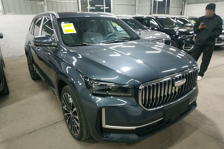 GEELY Monjaro MHEV 2025 #4 GEELY Monjaro MHEV 2025 car image #4