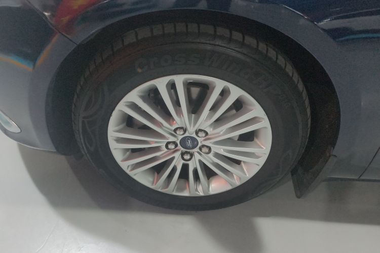 Ford Taurus 2017 #4 Ford Taurus 2017 car image #4