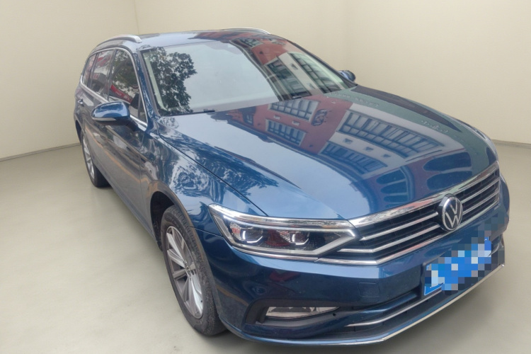 Volkswagen Passat Variant 2023 #4 Volkswagen Passat Variant 2023 immagine di auto #4