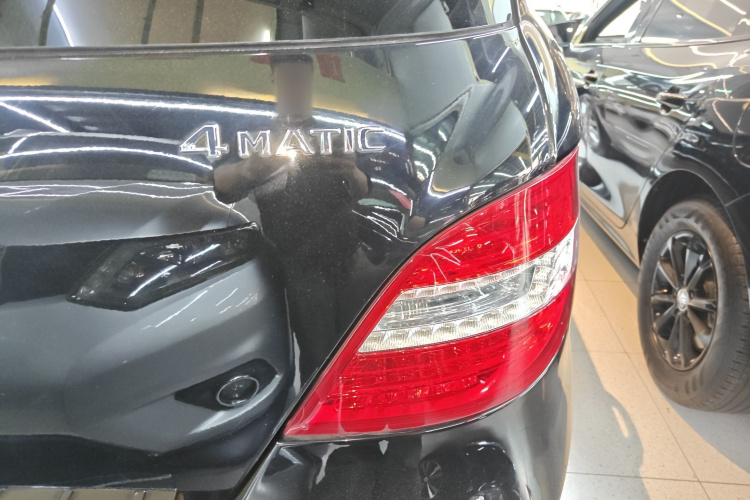 Mercedes-Benz R Class 2017 #4 Mercedes-Benz R Class 2017 car image #4