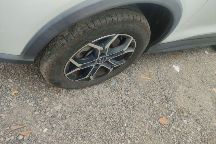 BYD Yuan 2022 car image #4