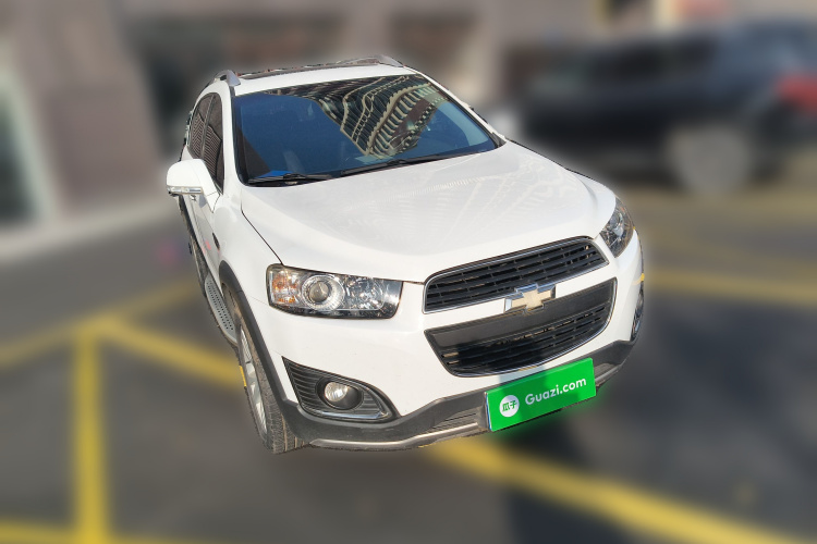 Chevrolet Captiva (Imported) 2017 car image #4