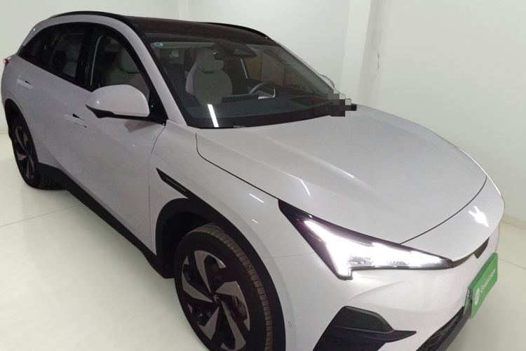 ARCFOX极狐 极狐 阿尔法T5 2025 汽车图片 #4