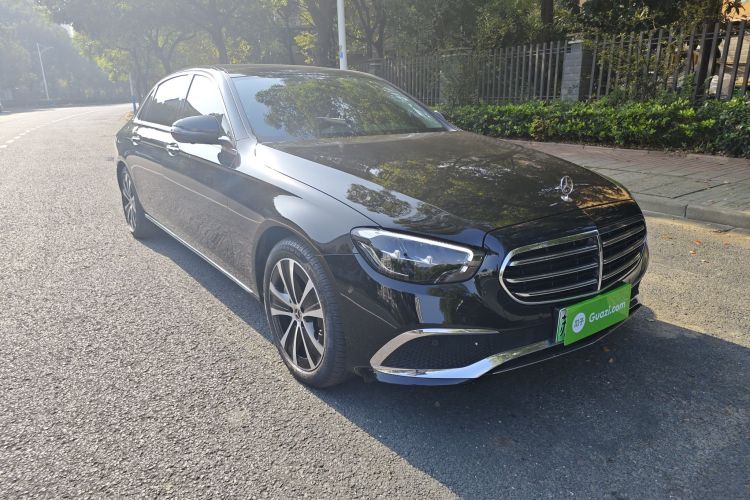Mercedes-Benz E Class New Energy 2022 car image #4