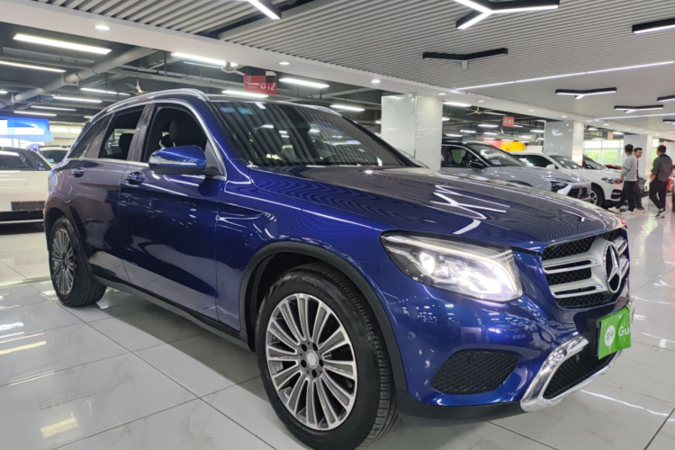 Mercedes-Benz GLC Class 2016 car image #4