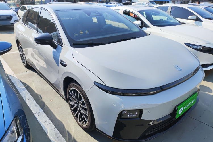 零跑汽车 零跑B01 2025 汽车图片 #4