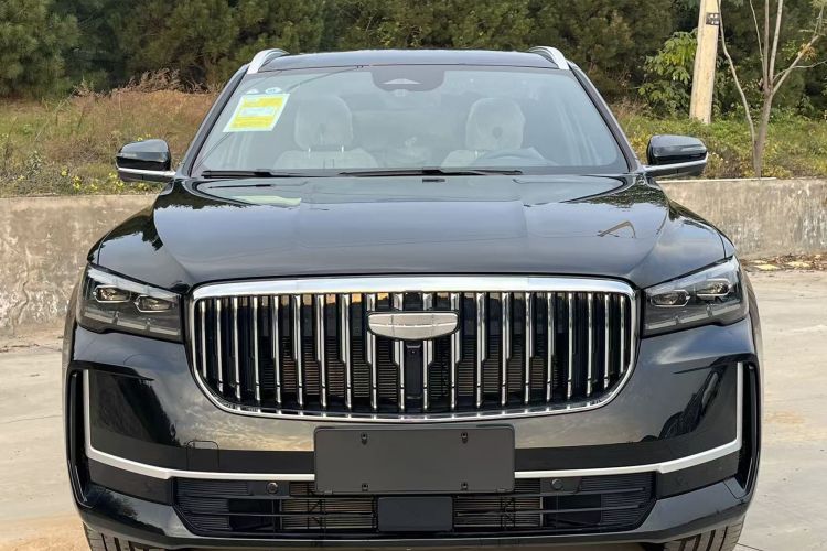 GEELY Monjaro MHEV 2025 #4 GEELY Monjaro MHEV 2025 car image #4