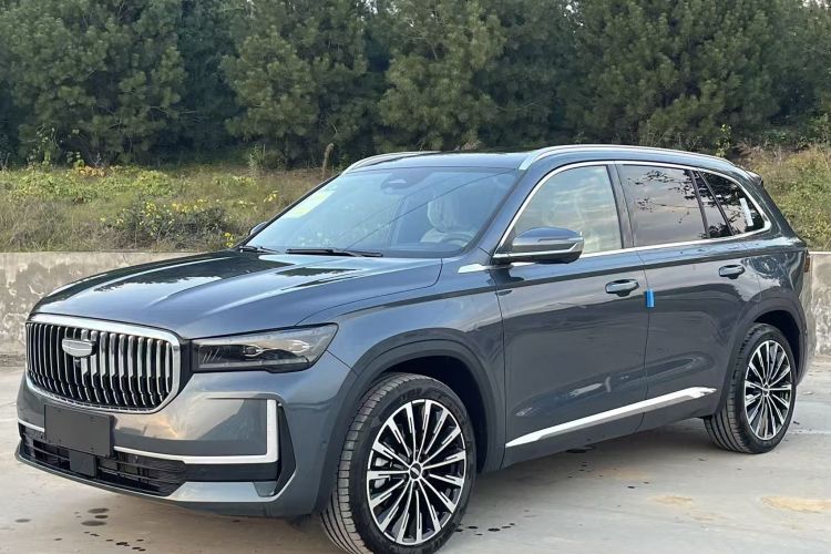 GEELY Monjaro MHEV 2025 car image #4