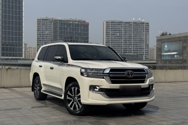 Toyota 2019 image de voiture #4