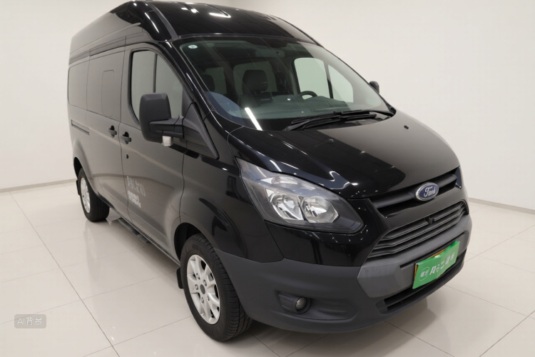 Ford Transit 2021 car image #4