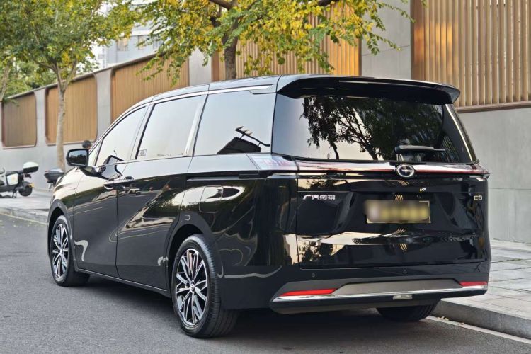 GAC Trumpchi E8 New Energy 2024 car image #4