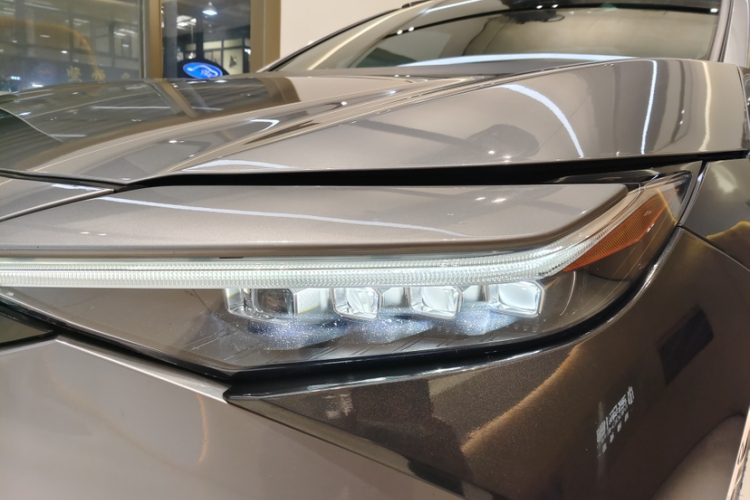 Toyota bZ4X 2023 #4 Toyota bZ4X 2023 immagine di auto #4