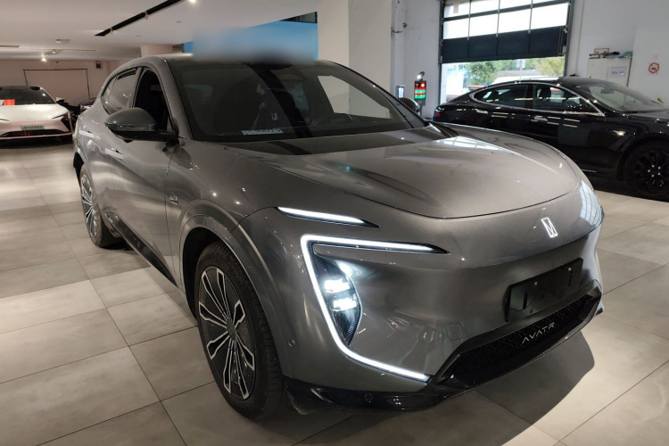 Avatr 07 2024 car image #4