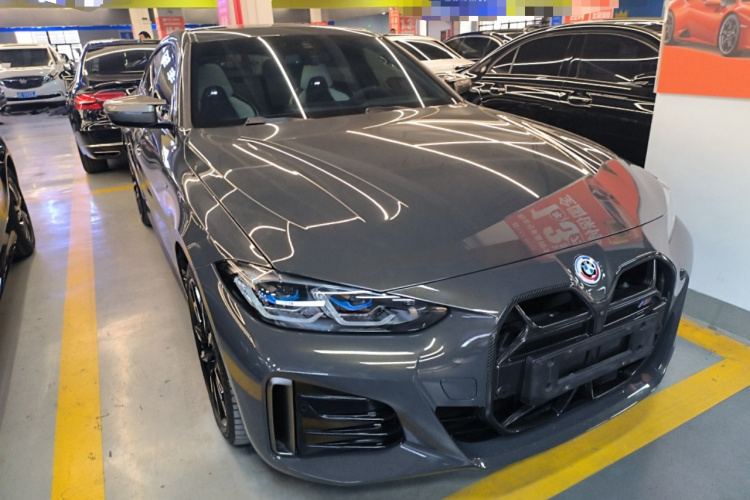 BMW i4 M50 2023 #4 BMW i4 M50 2023 car image #4