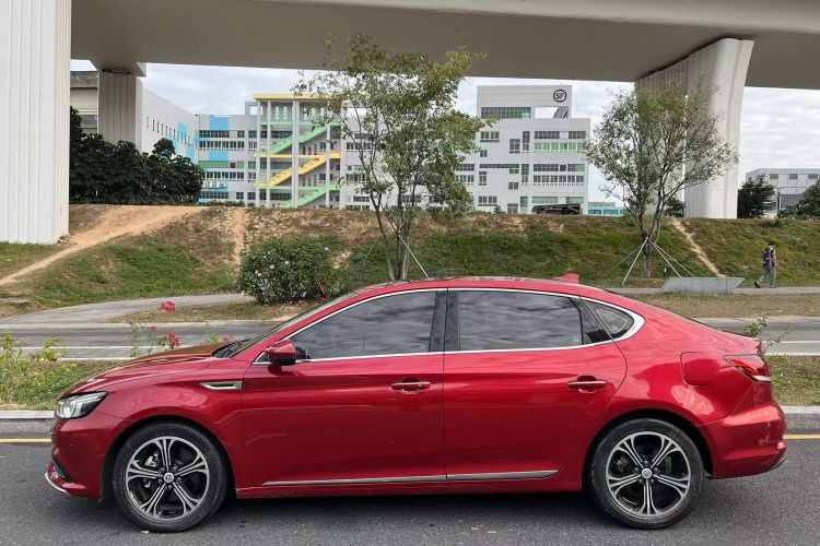 MG 6 New Energy 2018 car image #4