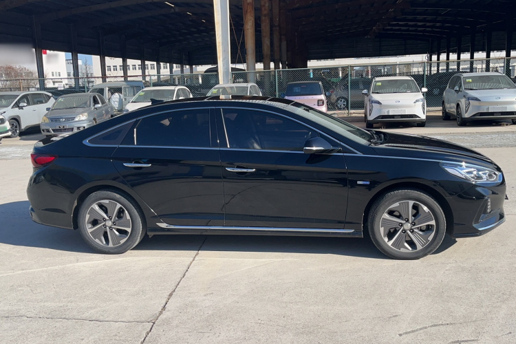 Hyundai Sonata PHEV 2020 car image #4
