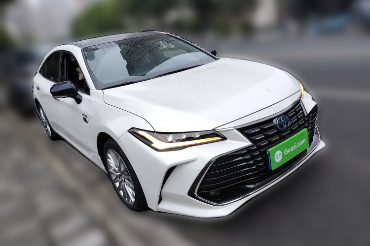 Toyota Avalon 2023 car image #4
