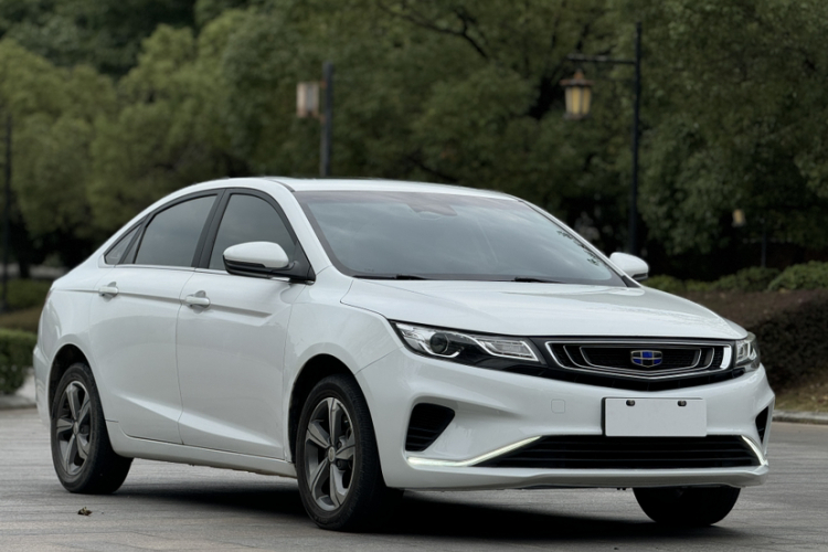 GEELY Emgrand L 2018 car image #4