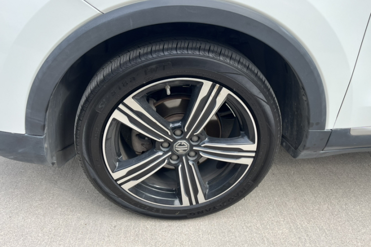 MG ZS 2018 car image #4