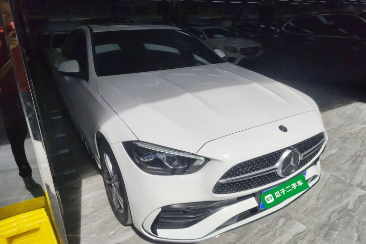 Mercedes-Benz C Class 2022 صورة سيارة #4