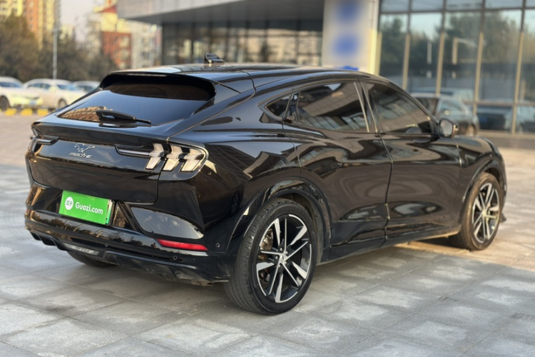 Ford Mustang Mach-E 2023 #4 Ford Mustang Mach-E 2023 car image #4