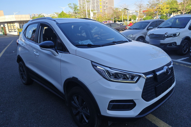 BYD Yuan New Energy 2020 صورة سيارة #4