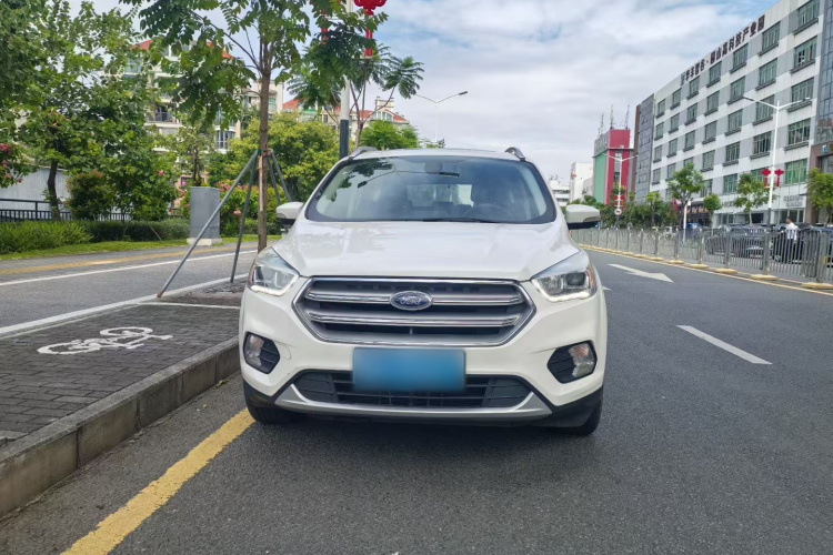 Ford Kuga 2017 #4 Ford Kuga 2017 car image #4