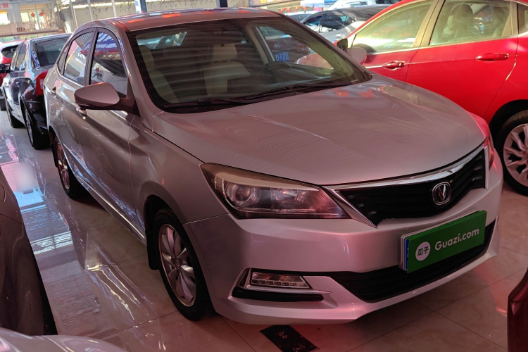 Changan Alsvin V7 2016 #4 Changan Alsvin V7 2016 car image #4