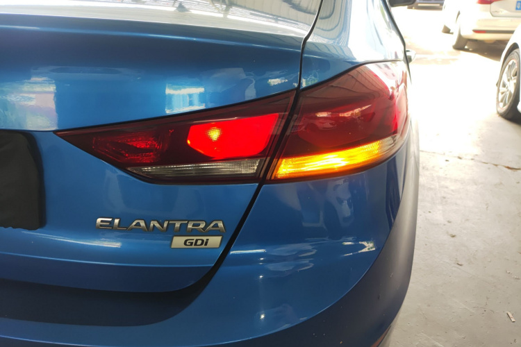 Hyundai Elantra AD 2018 car image #4