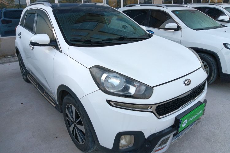 Kia Stonic 2016 #4 Kia Stonic 2016 car image #4