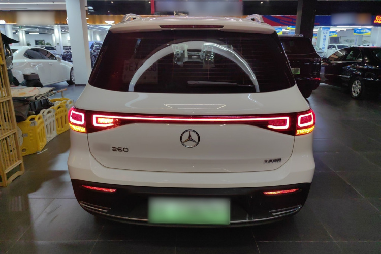 Mercedes-Benz EQB Class 2024 #4 Mercedes-Benz EQB Class 2024 immagine di auto #4