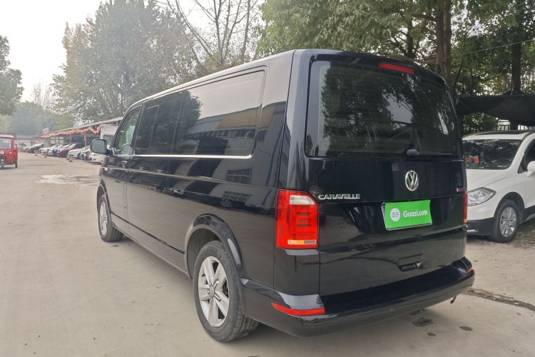 Volkswagen Caravelle 2018 immagine di auto #4