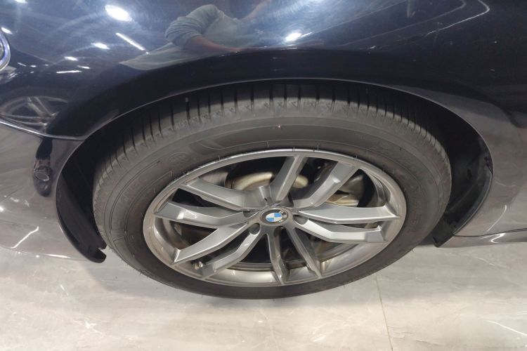 BMW 5 Series (Imported) 2018 car image #4