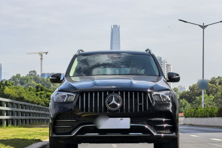 Mercedes-Benz GLE Class New Energy 2022 car image #4