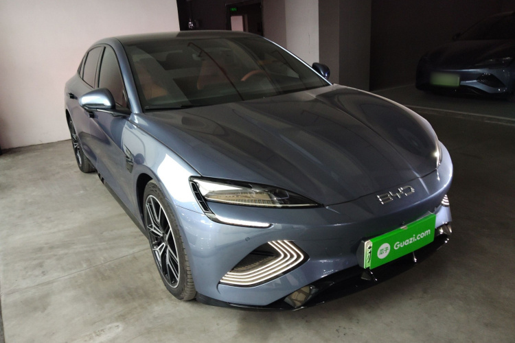 BYD Seal 2025 car image #4