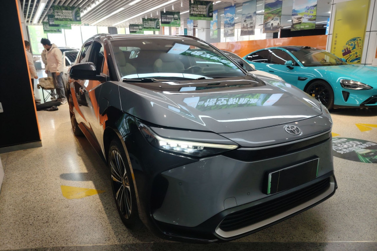 Toyota bZ4X 2022 #4 Toyota bZ4X 2022 immagine di auto #4