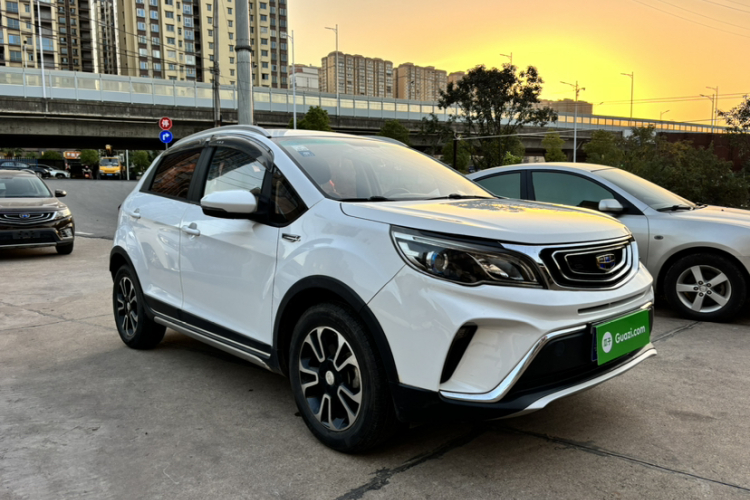 Vision X3 2018 image de voiture #4
