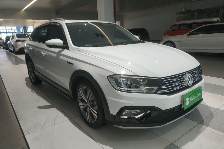 Volkswagen C-Trek 2019 car image #4
