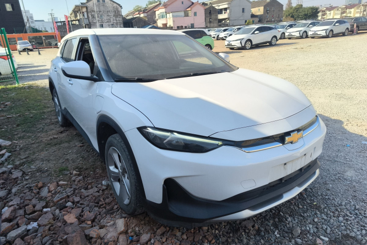 Chevrolet Charm 2023 car image #4