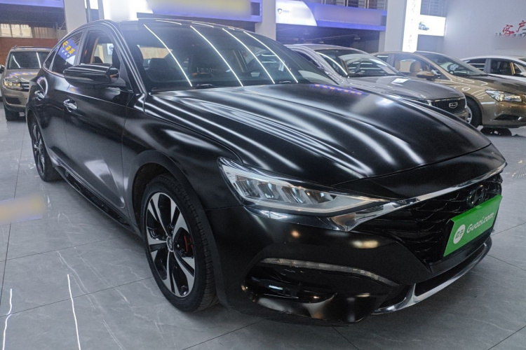 Hyundai Lafesta 2021 car image #4