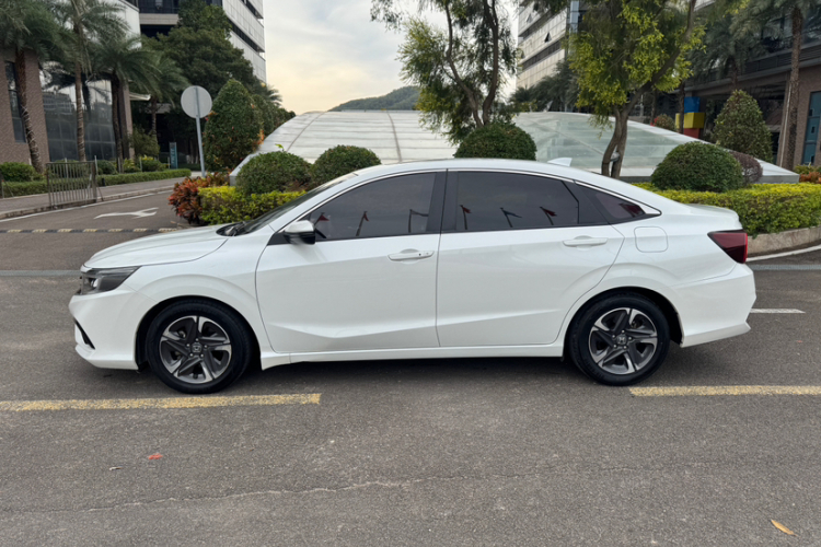 Honda Envix 2019 صورة سيارة #4