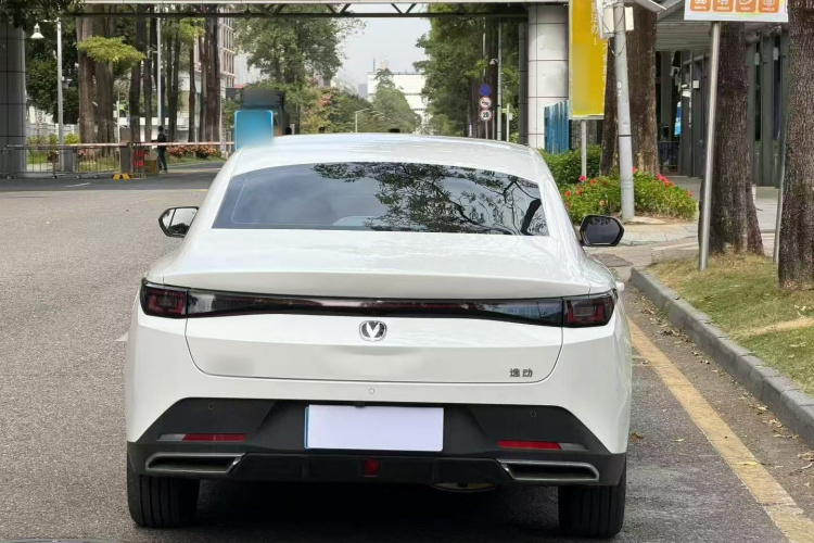 长安 逸动 2025 汽车图片 #4